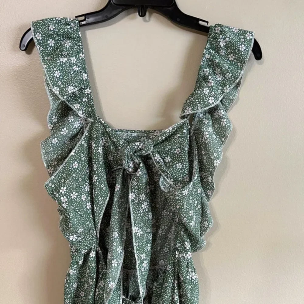 Shein medium floral green romper‎